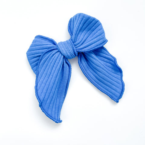 blue knit fabric bow