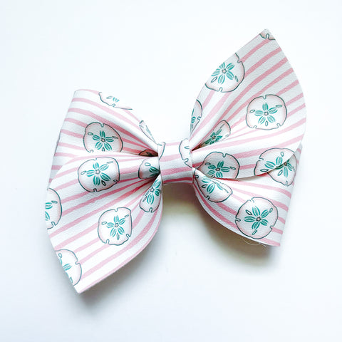 sand dollars pinwheel bow