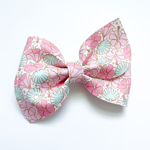 hibiscus + shells pinwheel bow