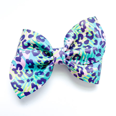 tropical cheetah pinwheel bow